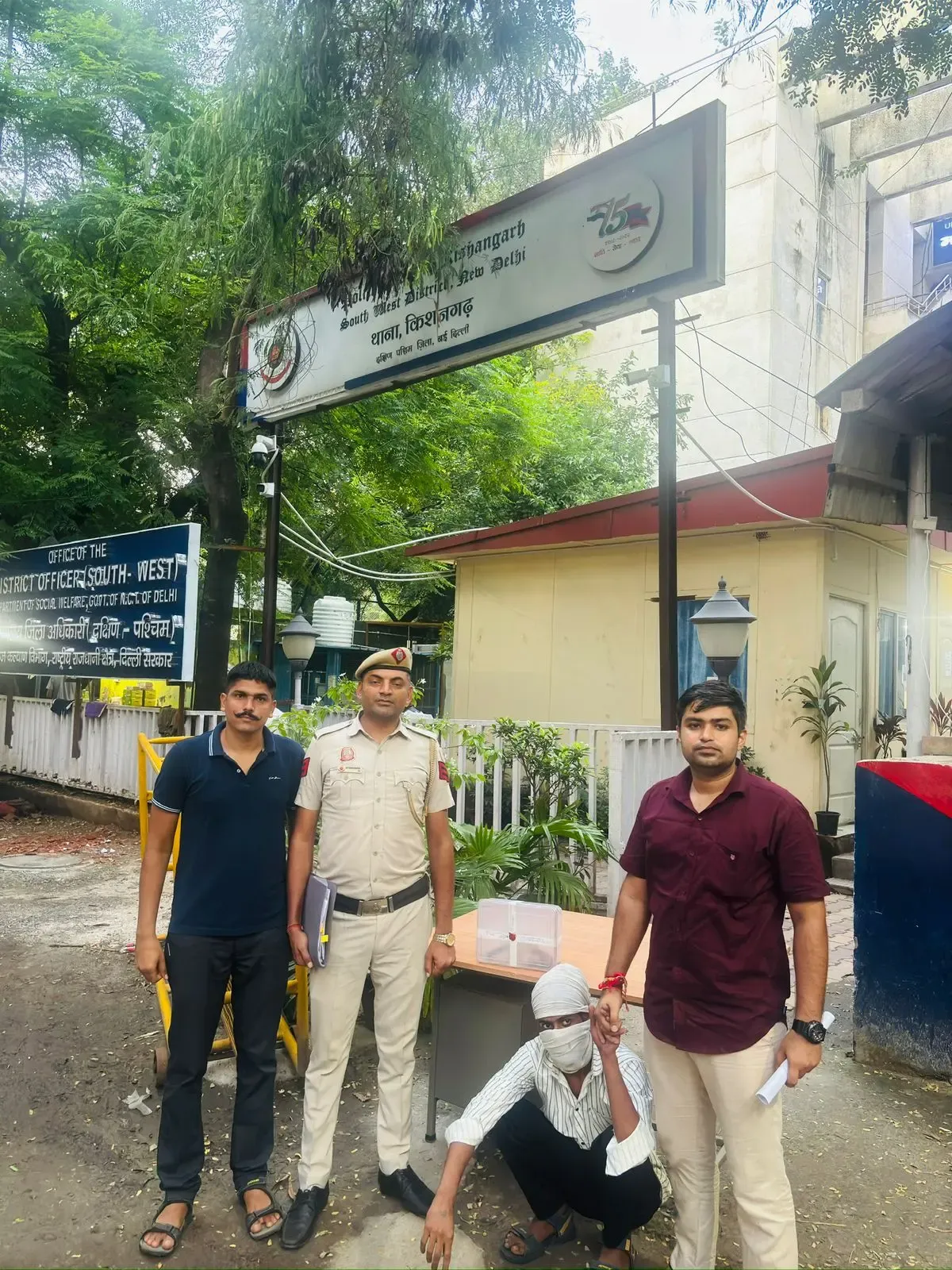 क्या दिल्ली पुलिस ने जुआ रैकेट का भंडाफोड़ किया और कुख्यात अपराधी को गिरफ्तार किया?