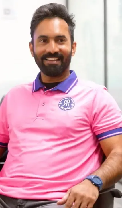 Jacques Kallis Hopes Dinesh Karthik's Participation in SA20 Marks the Dawn of Indian Players Joining