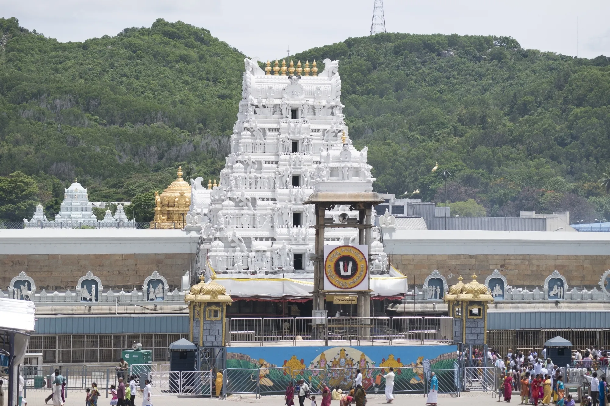 Disciplinary Measures Taken Against 18 TTD Employees for Engaging in Non-Hindu Practices