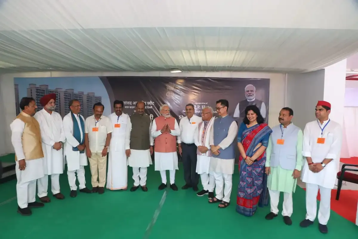 Why Does Kalyan Banerjee Feel No Need to Justify His Absence from the INDIA Bloc Protest?
