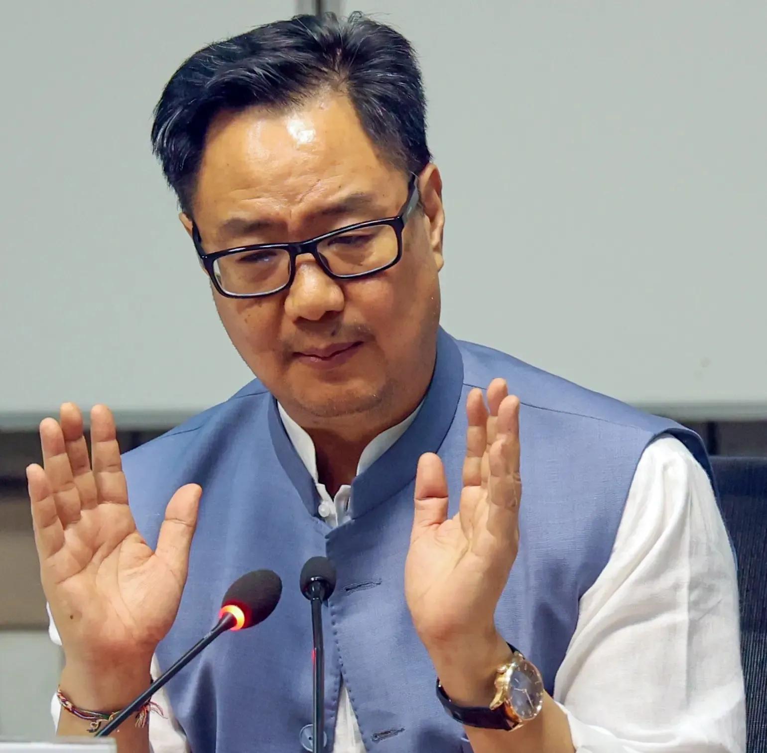 Avoid Political Maneuvering on Hajj Matters: Kiren Rijiju Highlights Saudi Arabia's Special Consideration