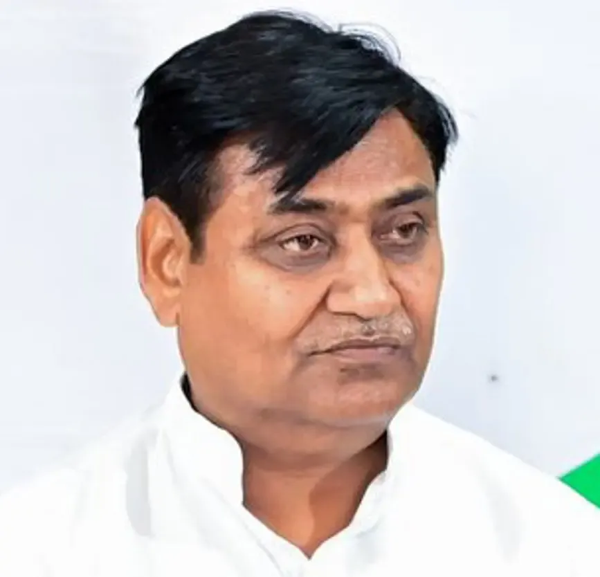 क्या राजस्थान के मुख्यमंत्री और मंत्रियों के फोन दिल्ली वाले सुनते हैं?
