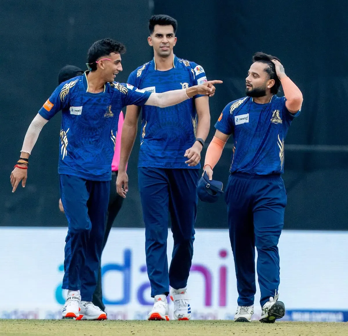 How Did Suyash Sharma and Shaurya Malik Lead Outer Delhi Warriors to an 82-Run Victory Over Purani Dilli 6?