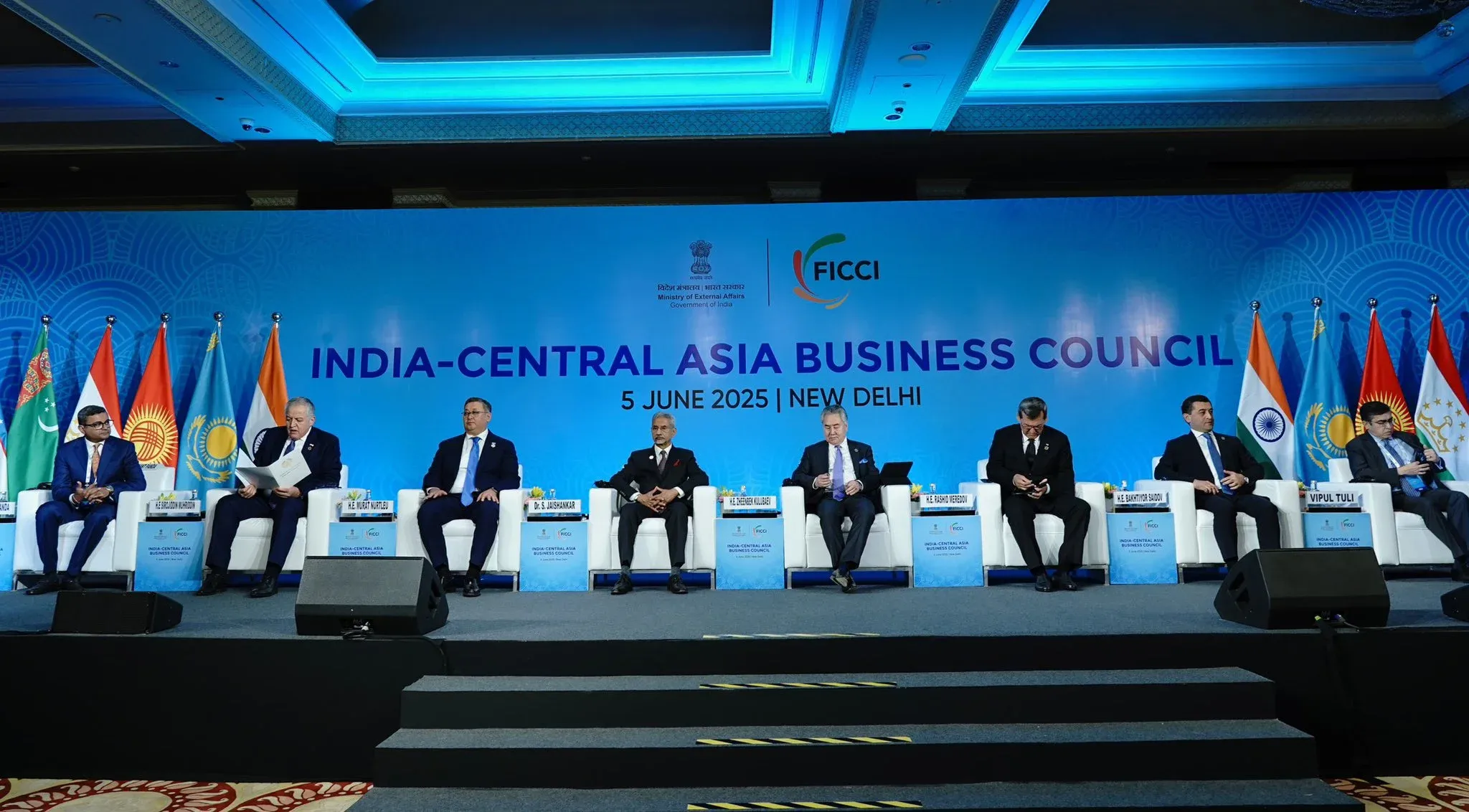 What are the three key objectives to enhance India-Central Asia trade relations?