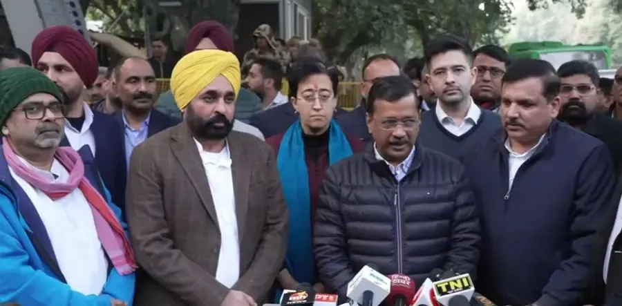 Election Commission Provides Support to Avadh Ojha: AAP Candidate's Vote to Transition from UP to Delhi Before Nominations Close