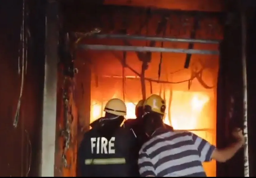 What Caused the Tragic Building Fire Near Charminar in Hyderabad?