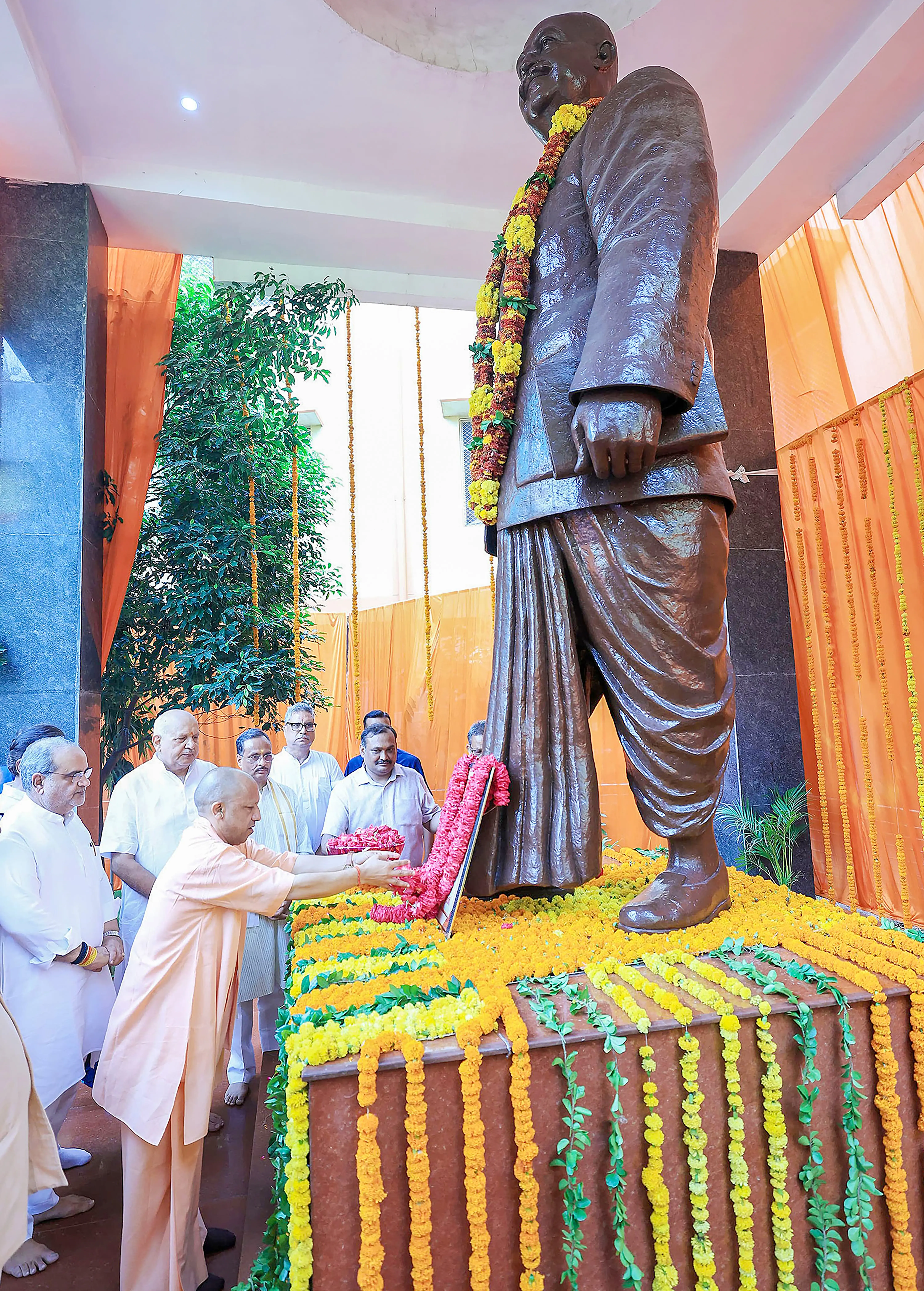 क्या श्यामा प्रसाद मुखर्जी 'एक भारत, श्रेष्ठ भारत' के स्वप्न दृष्टा थे?