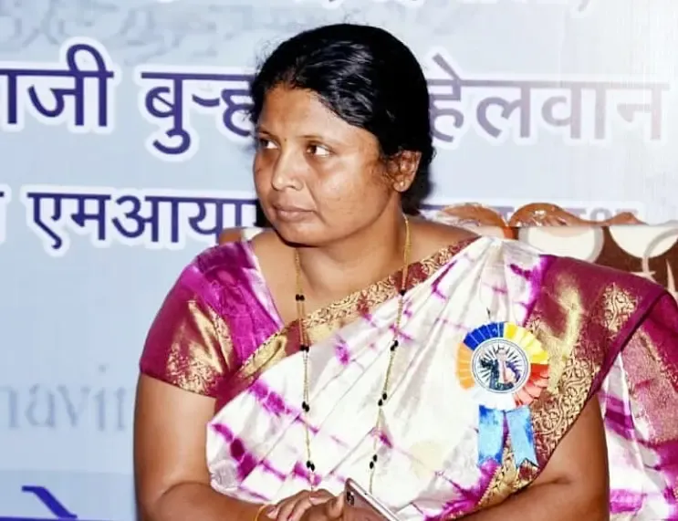 क्या राज ठाकरे और उद्धव ठाकरे एक मंच पर एक साथ आए? समर्थकों ने कहा- <b>बाला साहेब का सपना पूरा हुआ</b>