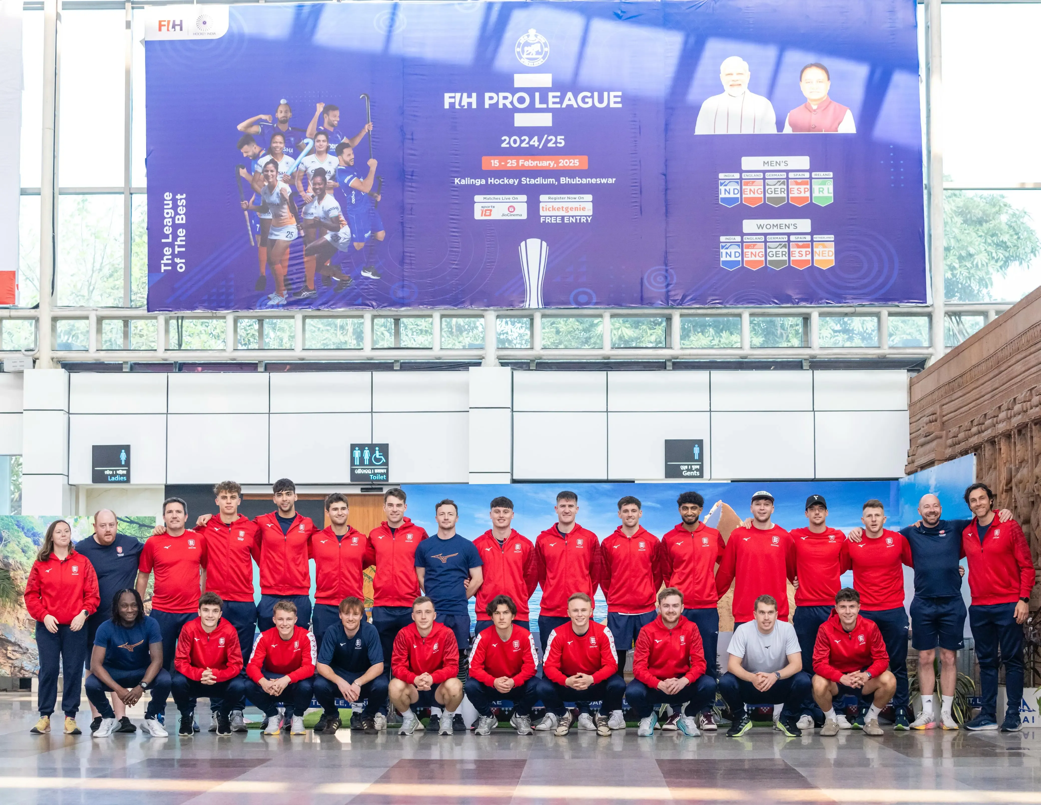 England Men’s Hockey Team Lands in Bhubaneswar for FIH Pro League Matches