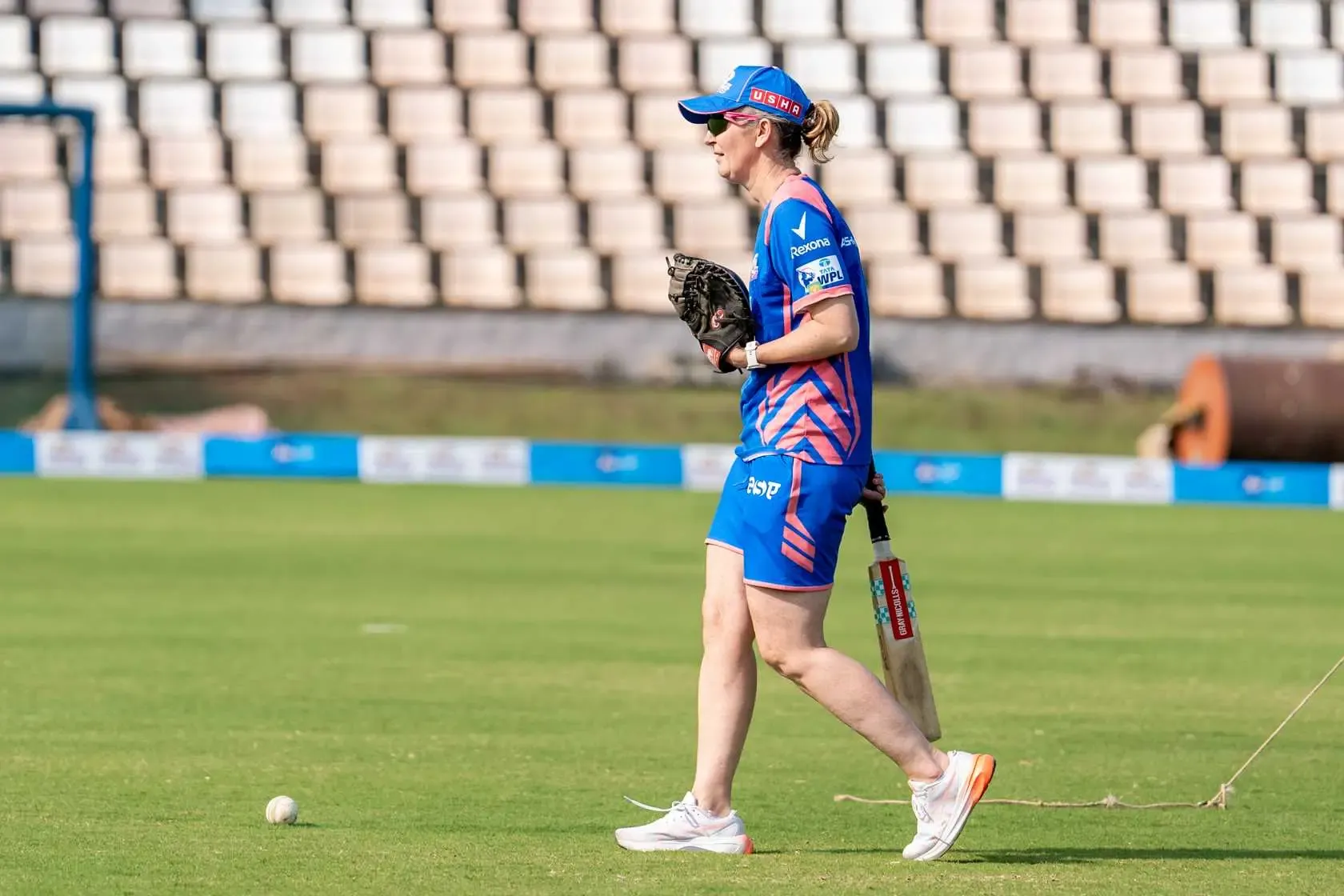 Ex-captain Charlotte Edwards appointed England women's team head coach
