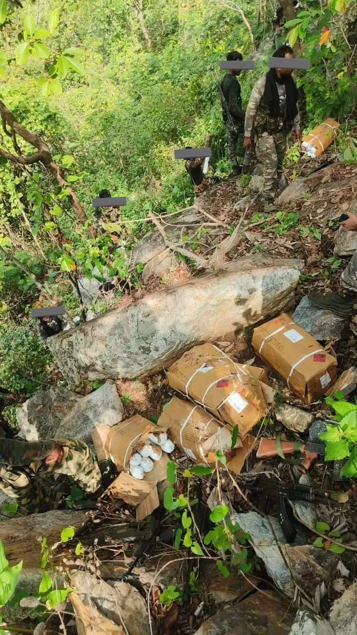 What Explosives Were Looted by Maoists in Odisha and Recovered from Jharkhand’s Saranda Forest?