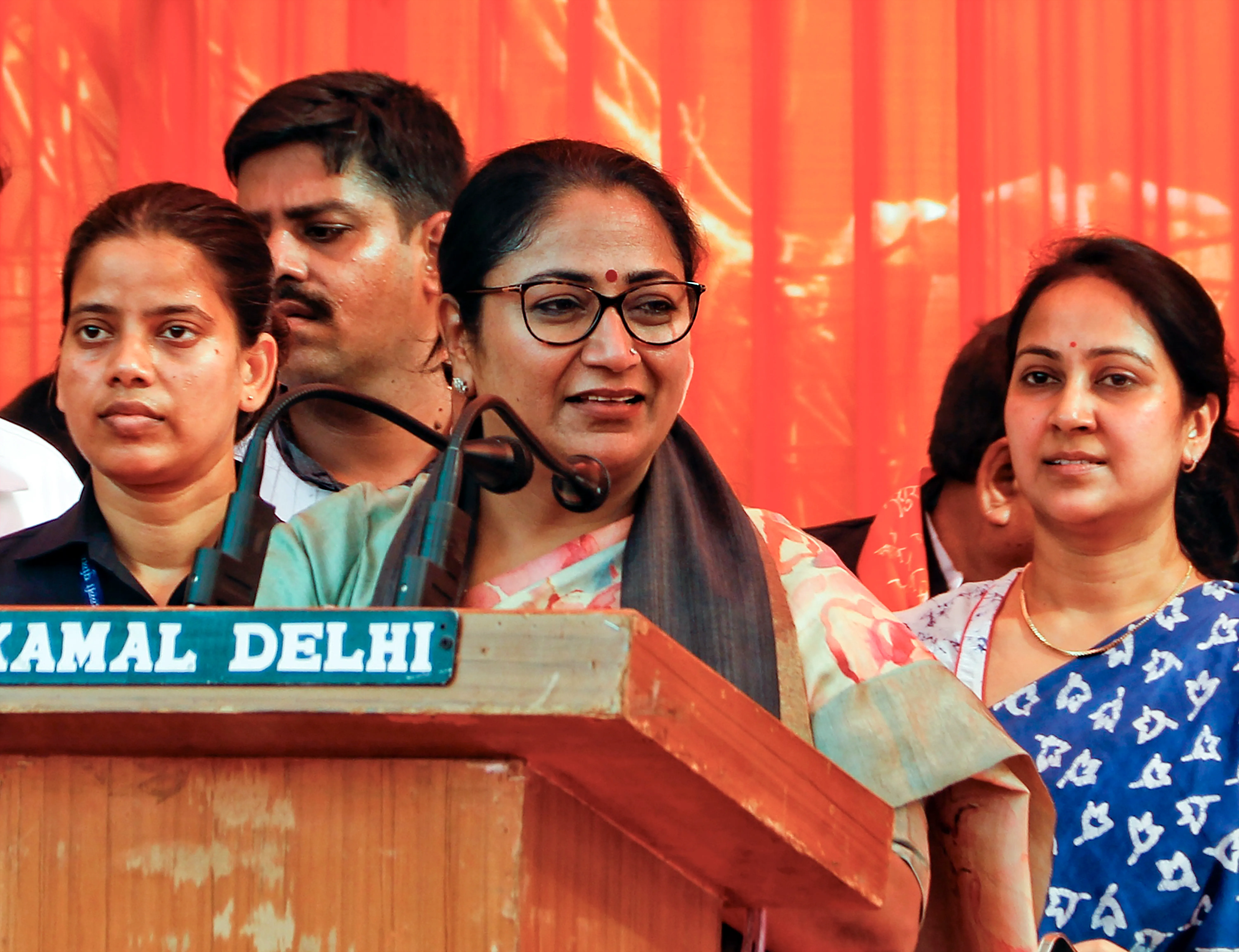 Is Delhi CM Gupta Finalizing the Rs 2,500 Mahila Scheme?