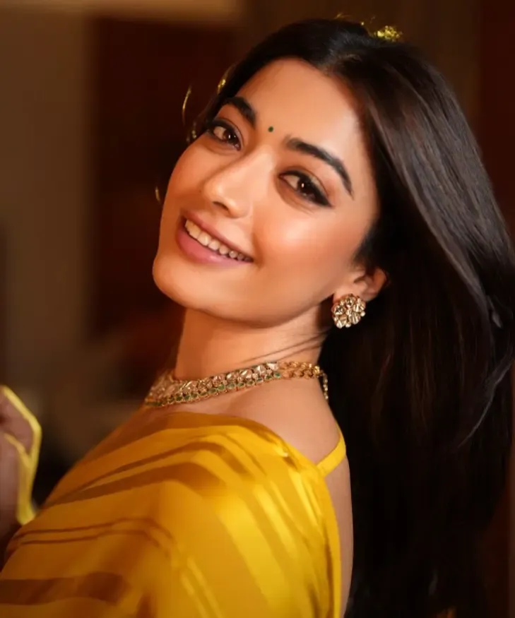 Discover Who's Keeping Rashmika Mandanna Occupied with Late-Night Filming