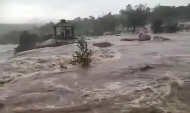 How Did Five Tourists Get Trapped in Rising Water Levels at Chhattisgarh Waterfall?