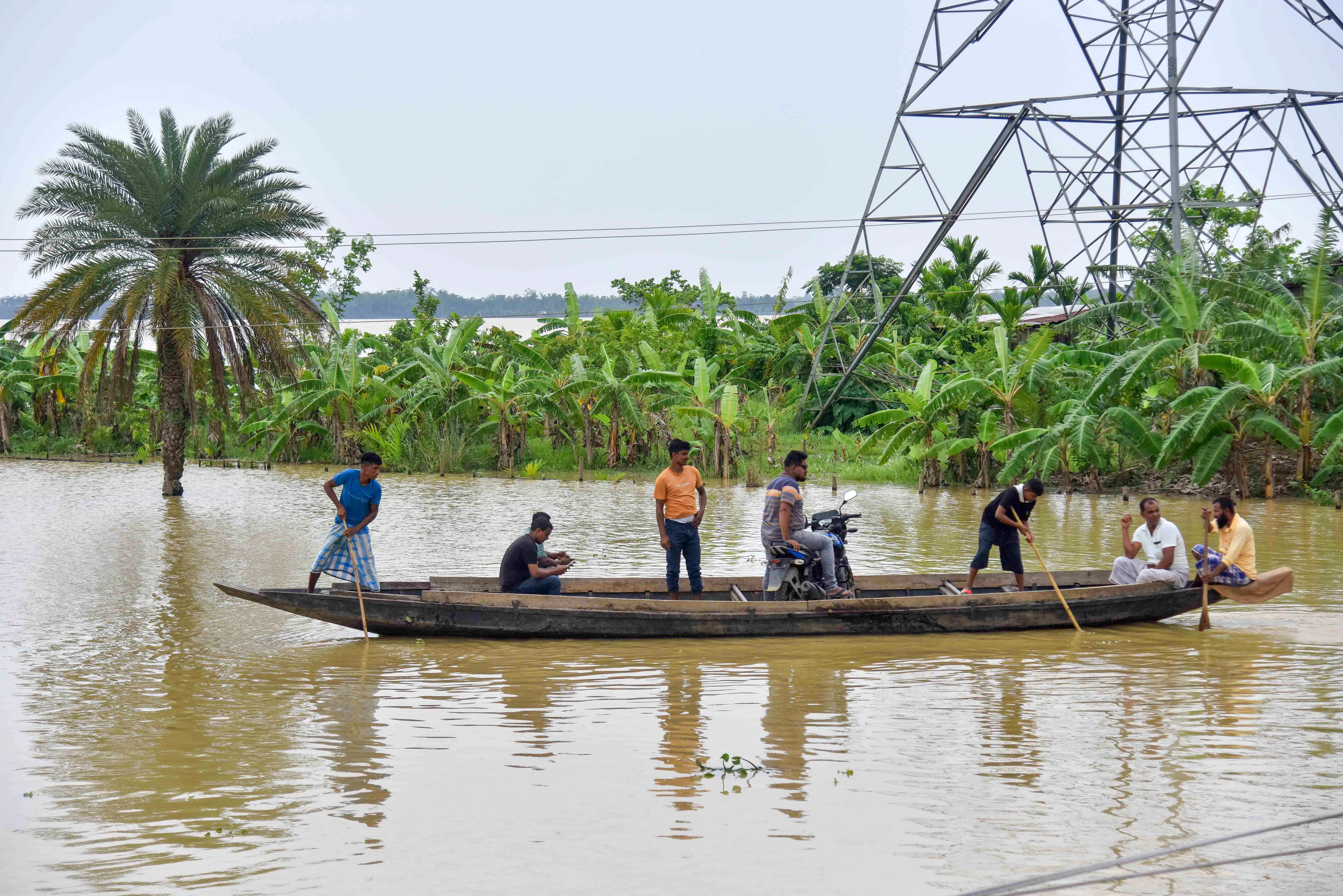 What is the Current Flood Situation in NE as Death Toll Reaches 44?