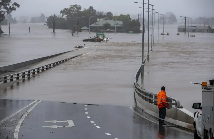 Flood Alerts Issued Following Tropical Cyclone in Northwest Australia