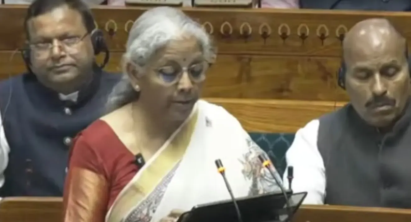 FM Sitharaman Reduces Fiscal Deficit to 4.4% of GDP