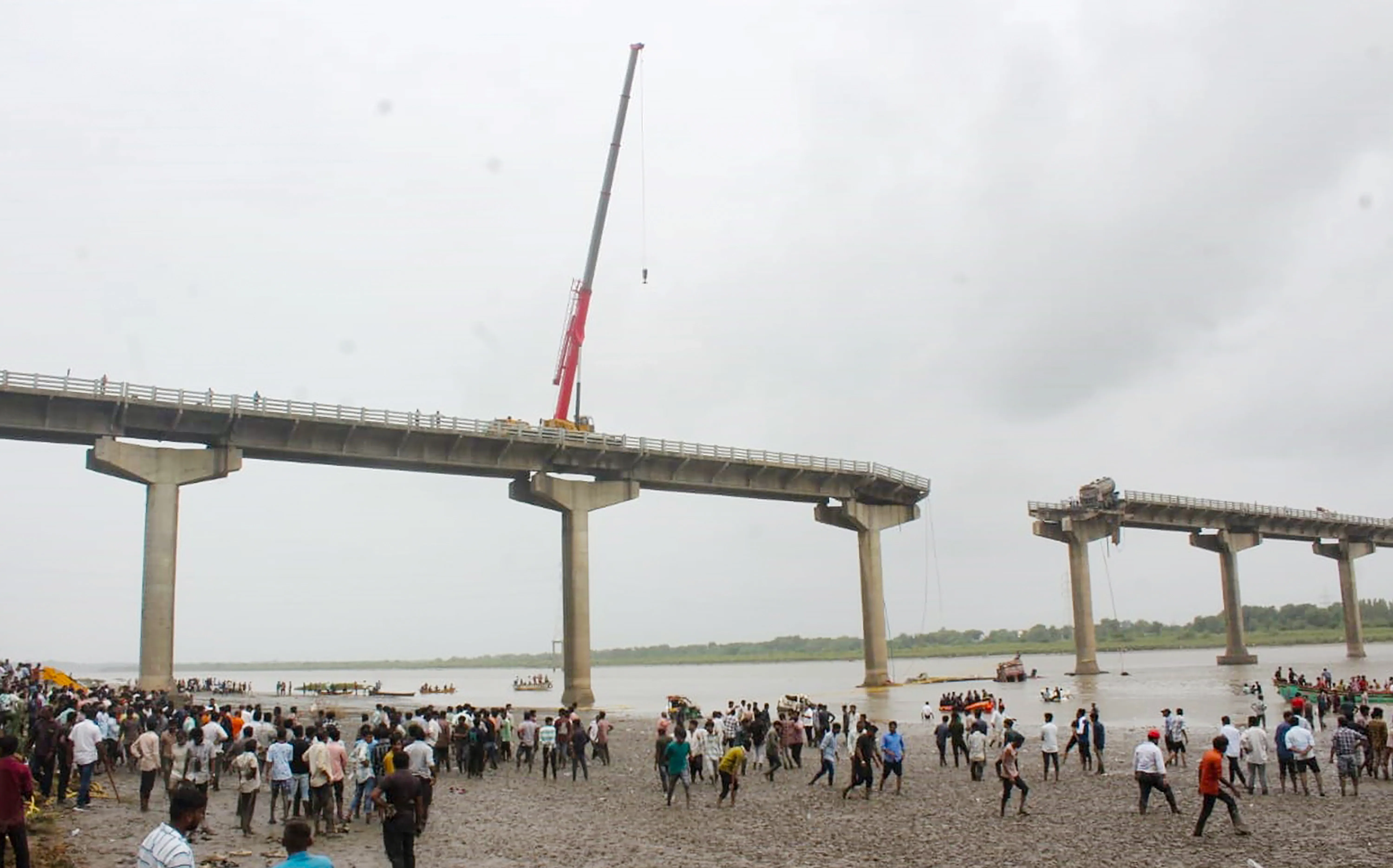 What Measures is Jamnagar Taking After the Vadodara Bridge Collapse?