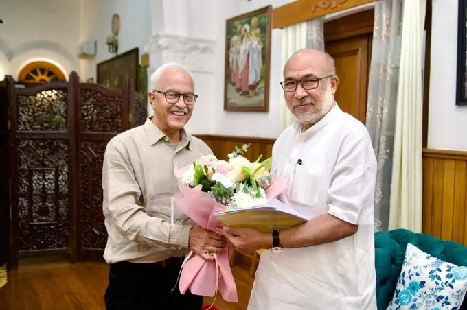 What Did Former Manipur CM Discuss with the Governor?