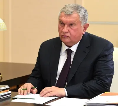 Igor Sechin Highlights Strategic Importance of Fossil Fuels for Global Energy Security at Doha Forum