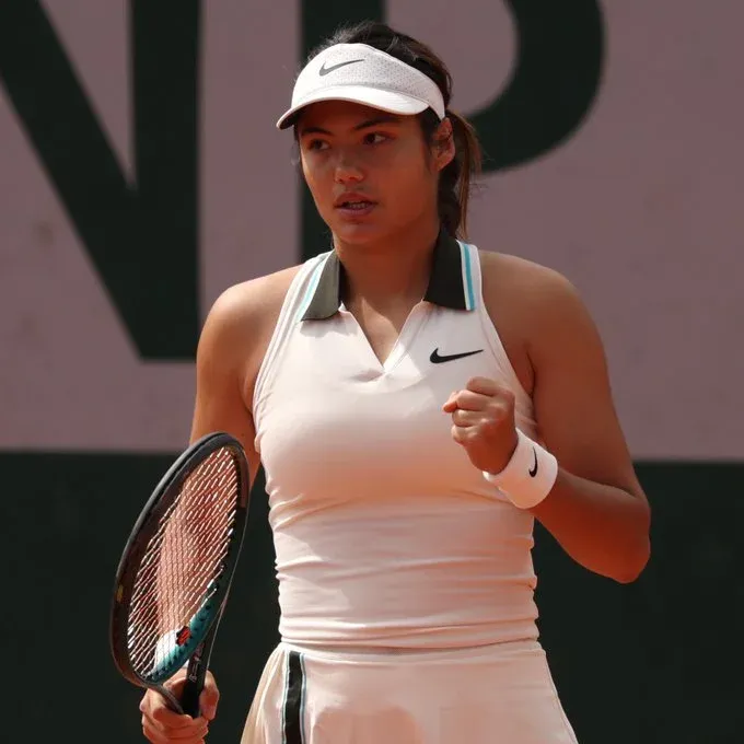 Can Emma Raducanu Overcome Illness to Face Swiatek?
