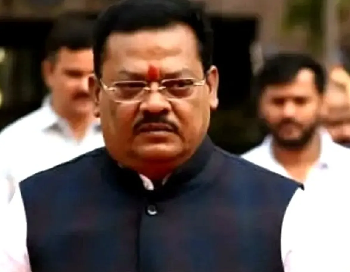 Is a New Rift Emerging in Mahayuti? Shiv Sena's Sanjay Shirsat Challenges BJP's Madhuri Misal