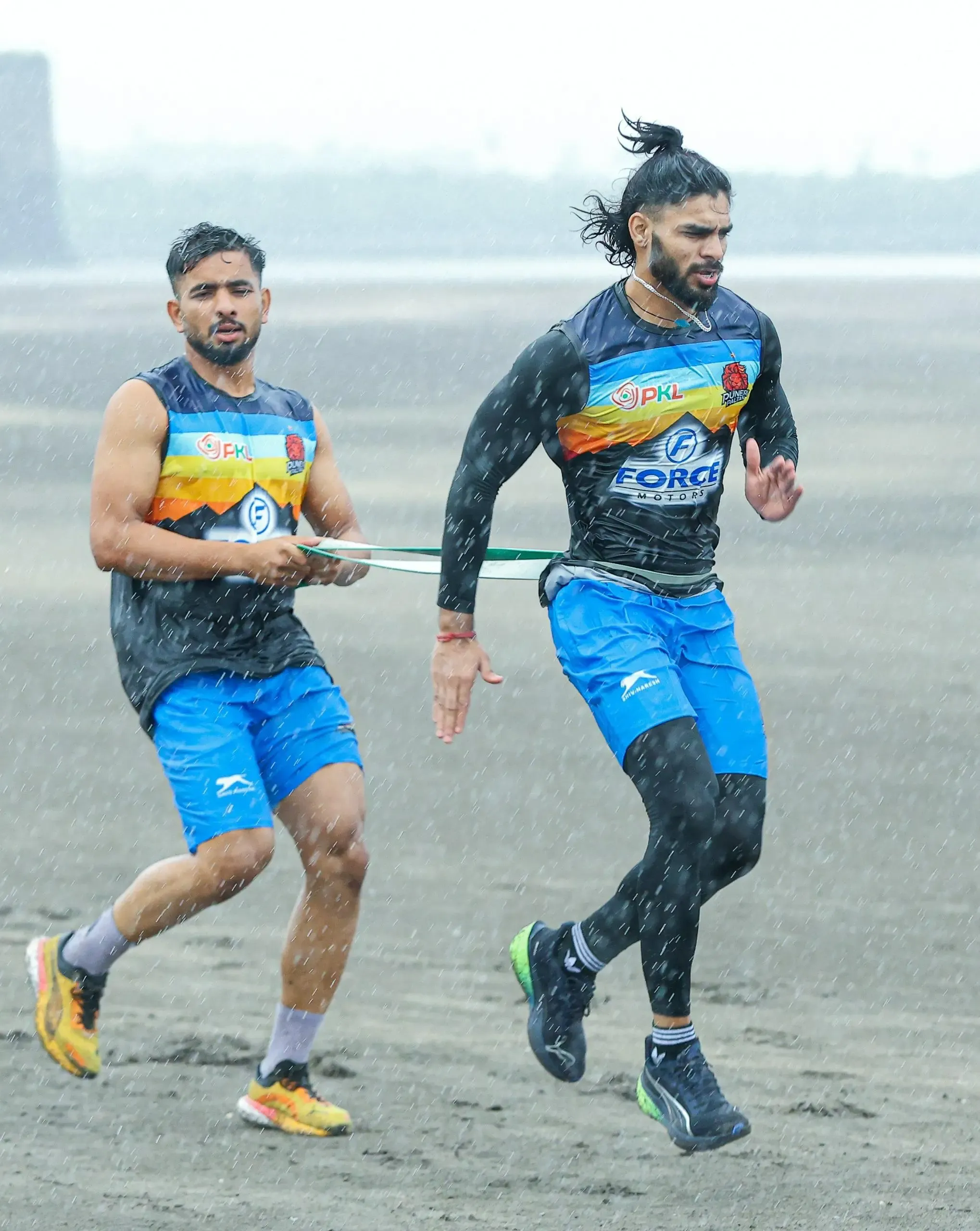 Will Friendship Endure Off the Mat? Aslam and Akash Gear Up for PKL 12 Opening Night Showdown