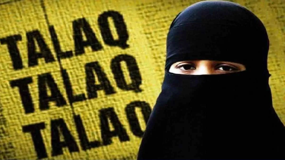 Man in UAE Issues 'Triple Talaq' to Wife via WhatsApp in Kerala
