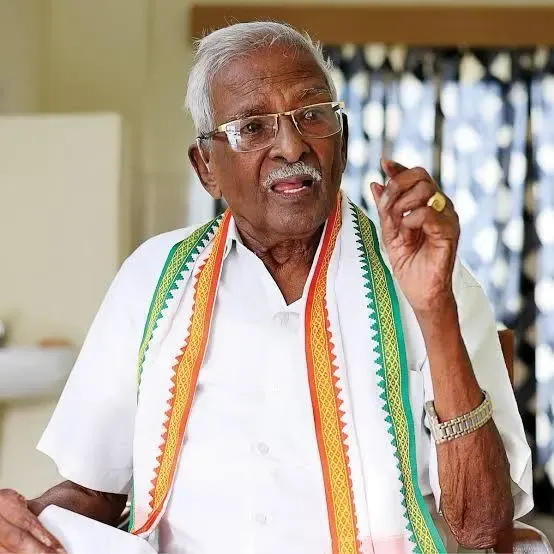 Prominent Gandhian and Former TN Congress Leader Kumari Ananthan Passes Away