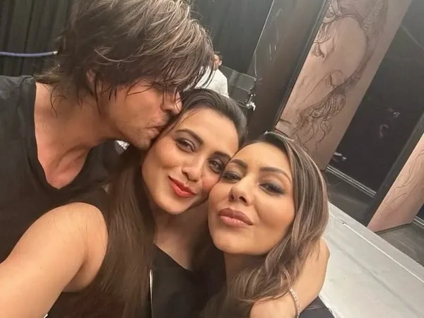 Is Gauri Khan Proud of SRK, Rani Mukerji & Karan Johar's National Award Wins?