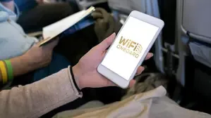 Why Should Citizens Avoid Public Wi-Fi for Transactions?