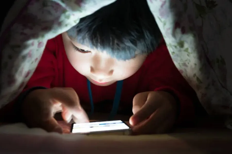 Government Intensifies Efforts to Combat Children's Online Gaming Addiction