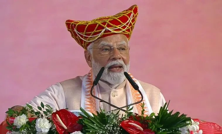 How Did PM Modi Honor Ahilyabai Holkar's Legacy in Madhya Pradesh?