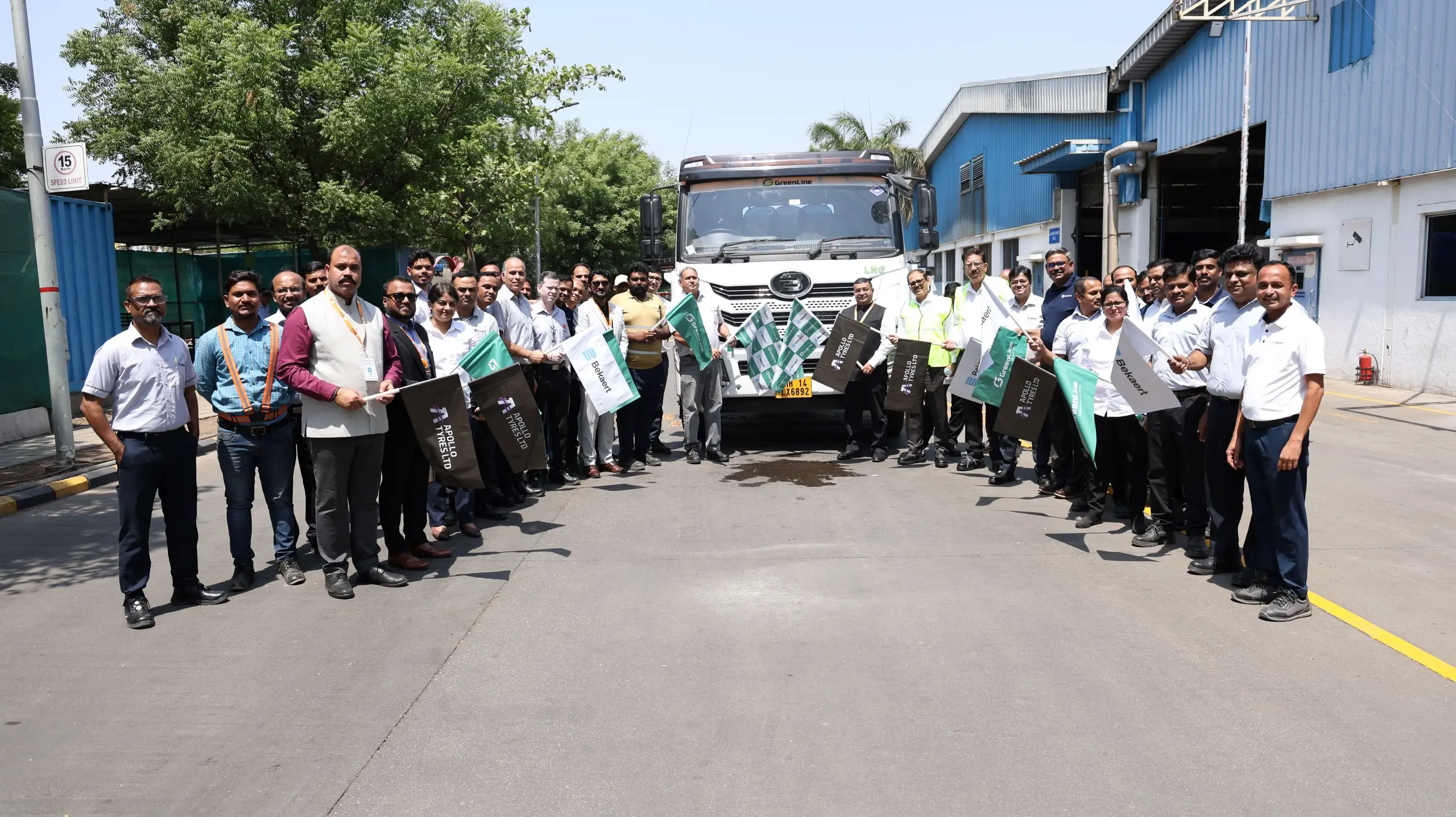 GreenLine Launches LNG Truck Fleet for Bekaert to Promote Sustainable Logistics