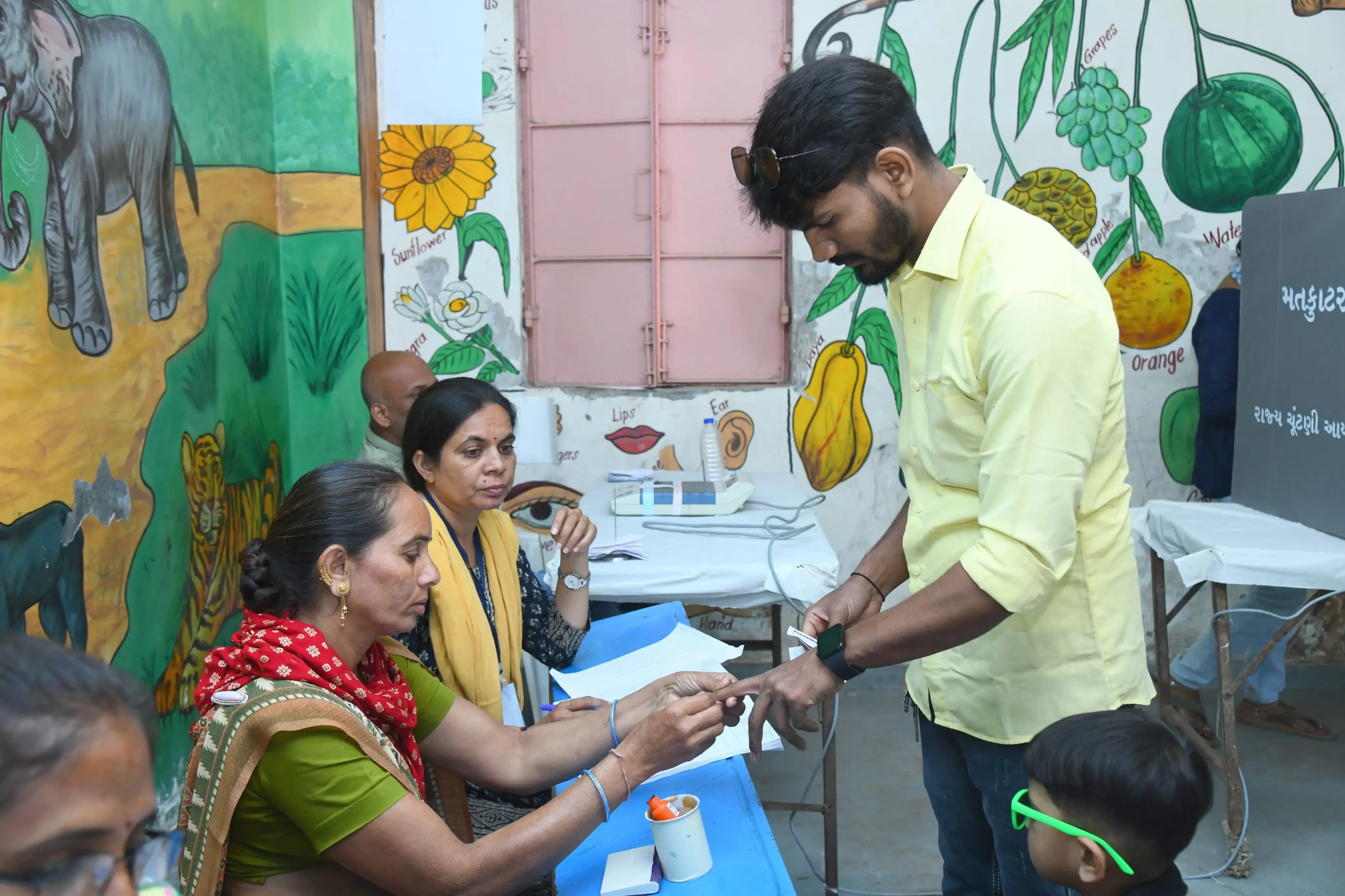 Gujarat Local Body Elections Commence, BJP Secures 215 Seats Without Contest