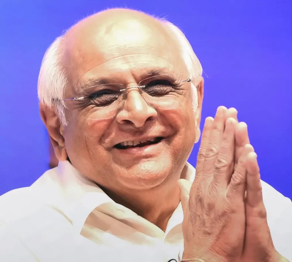 How Much Financial Aid Did Gujarat Disburse in Low-Interest Loans?