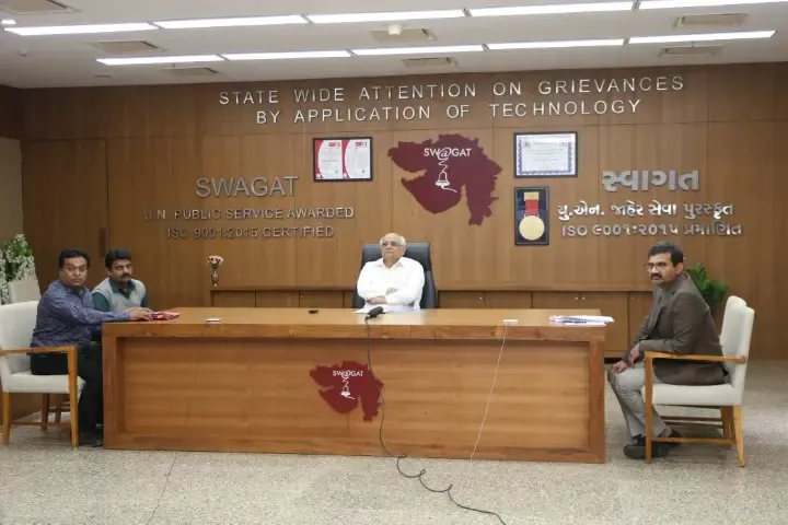 Gujarat: Vadodara Collector Addresses Public Grievances at Swagat Program