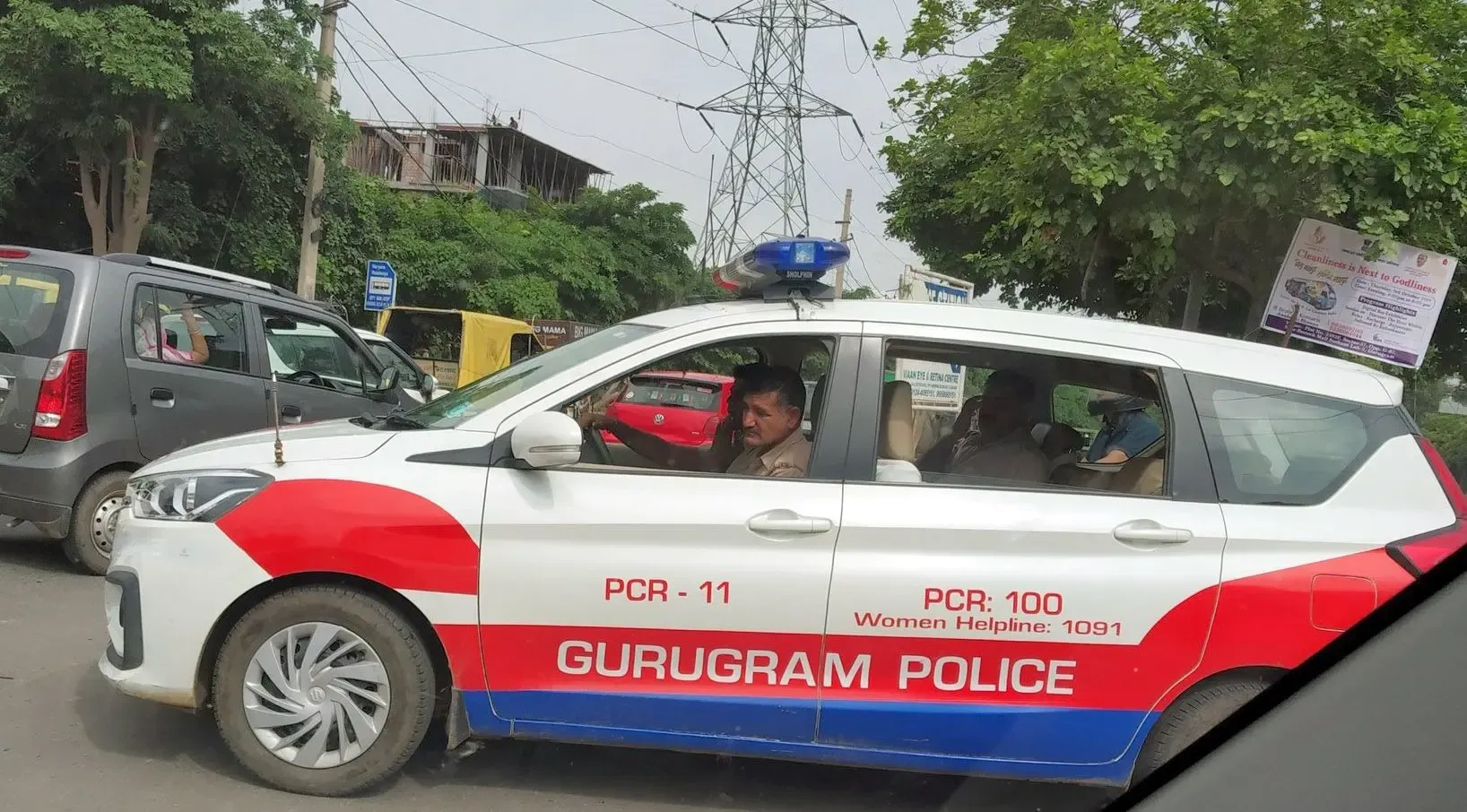 Gurugram Police Rescues Girl from Suicide Attempt