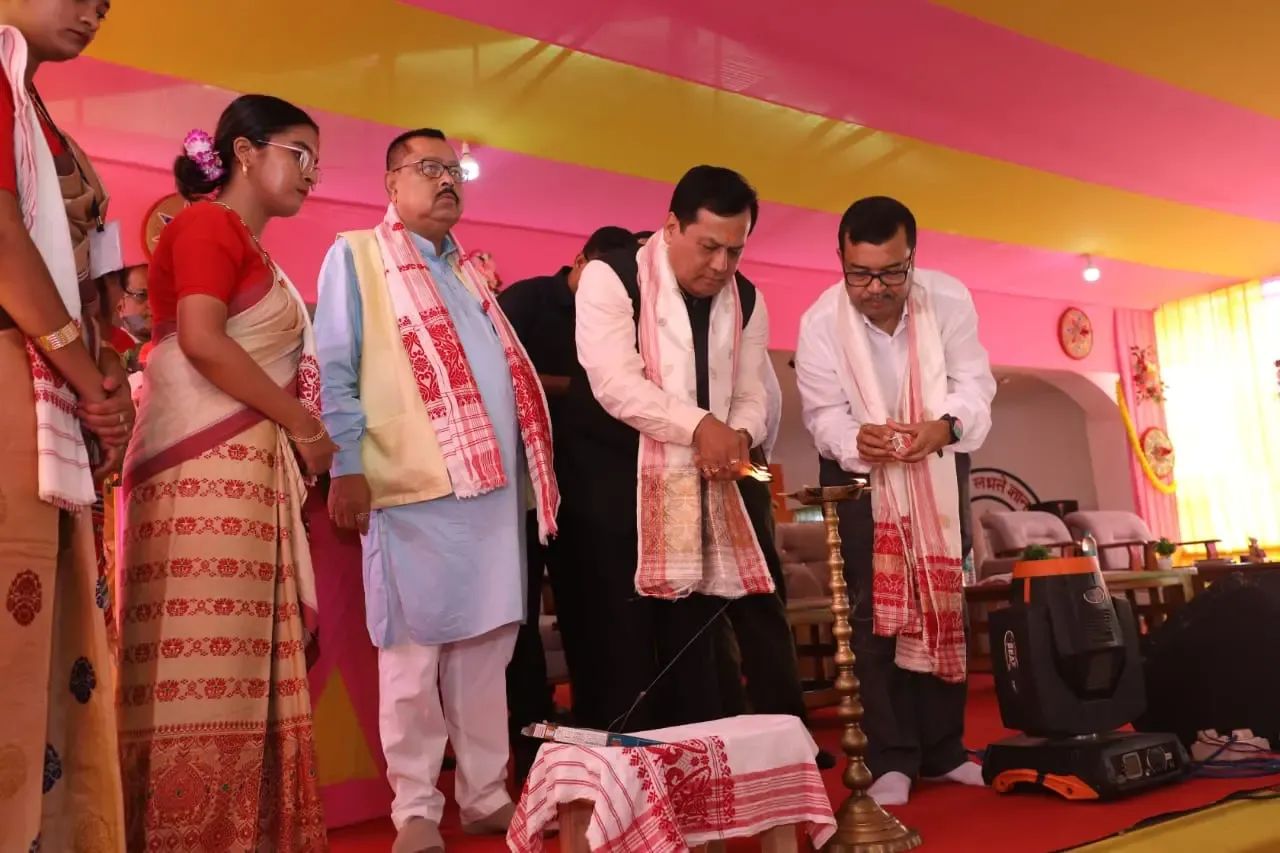 Utilizing Student Creativity for Viksit Bharat 2047: Sonowal