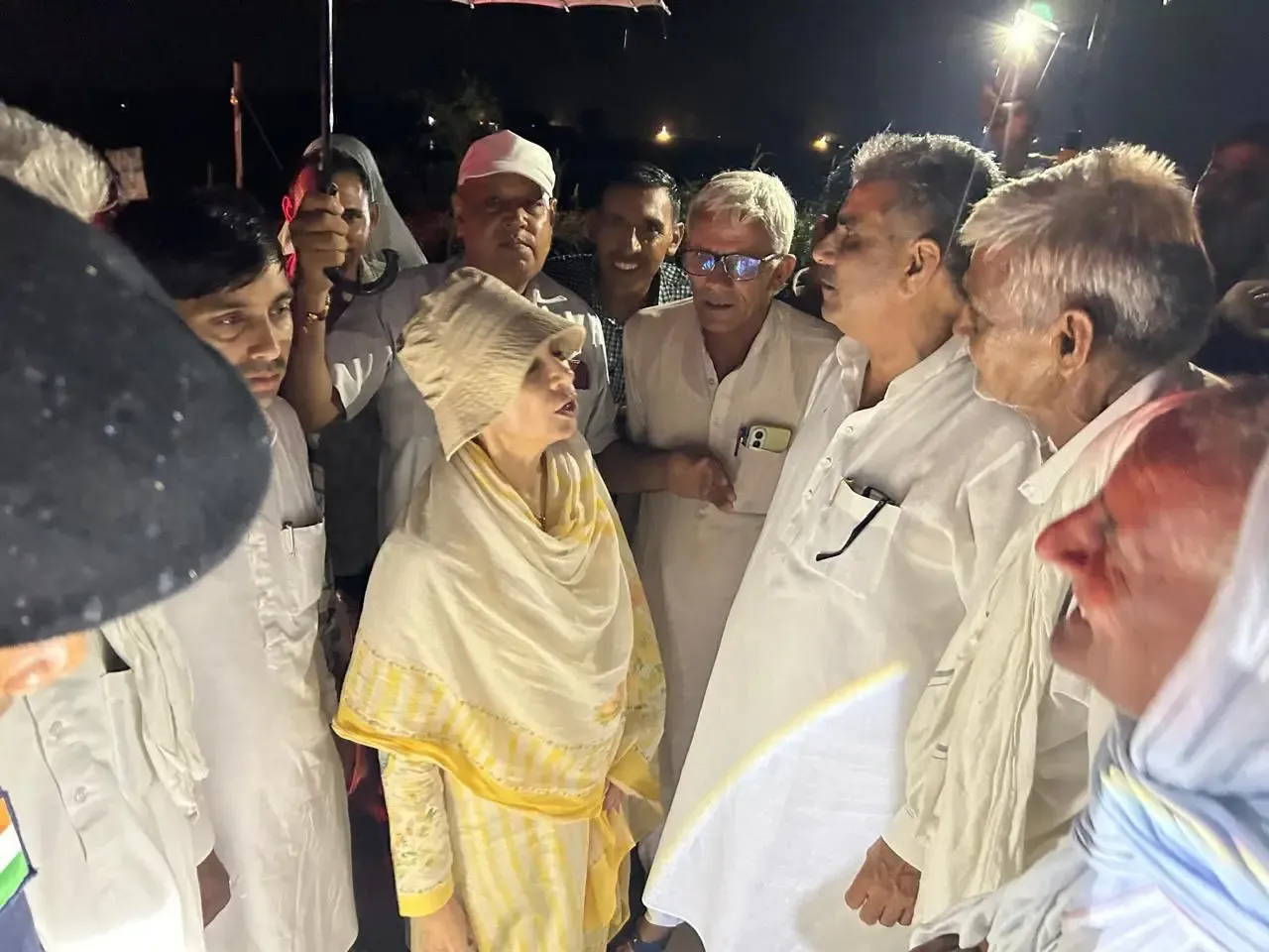 क्या कुमारी सैलजा ने फतेहाबाद में जलभराव का जायजा लेकर प्रशासन की नाकामी पर सवाल उठाए?