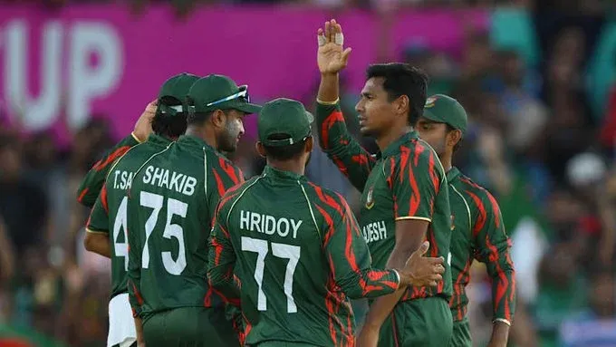 Can Head Coach Simmons Inspire Bangladesh's Young Pacers Against Pakistan?