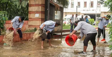 How is Heavy Rain Disrupting Life in Delhi? IMD Issues Red Alert