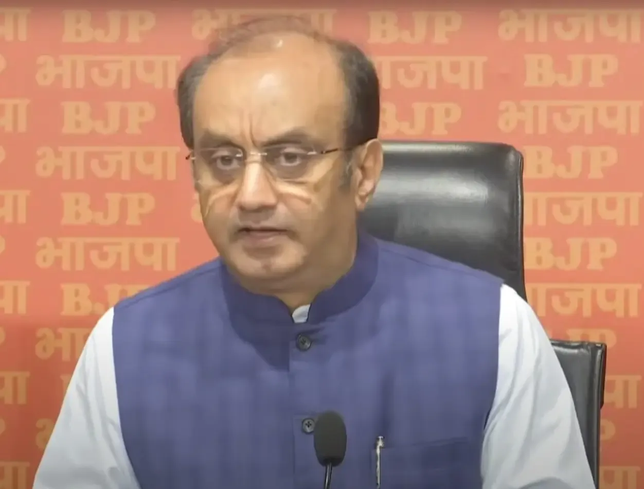 BJP Uncovers Nehru-Patel Correspondence in National Herald Case