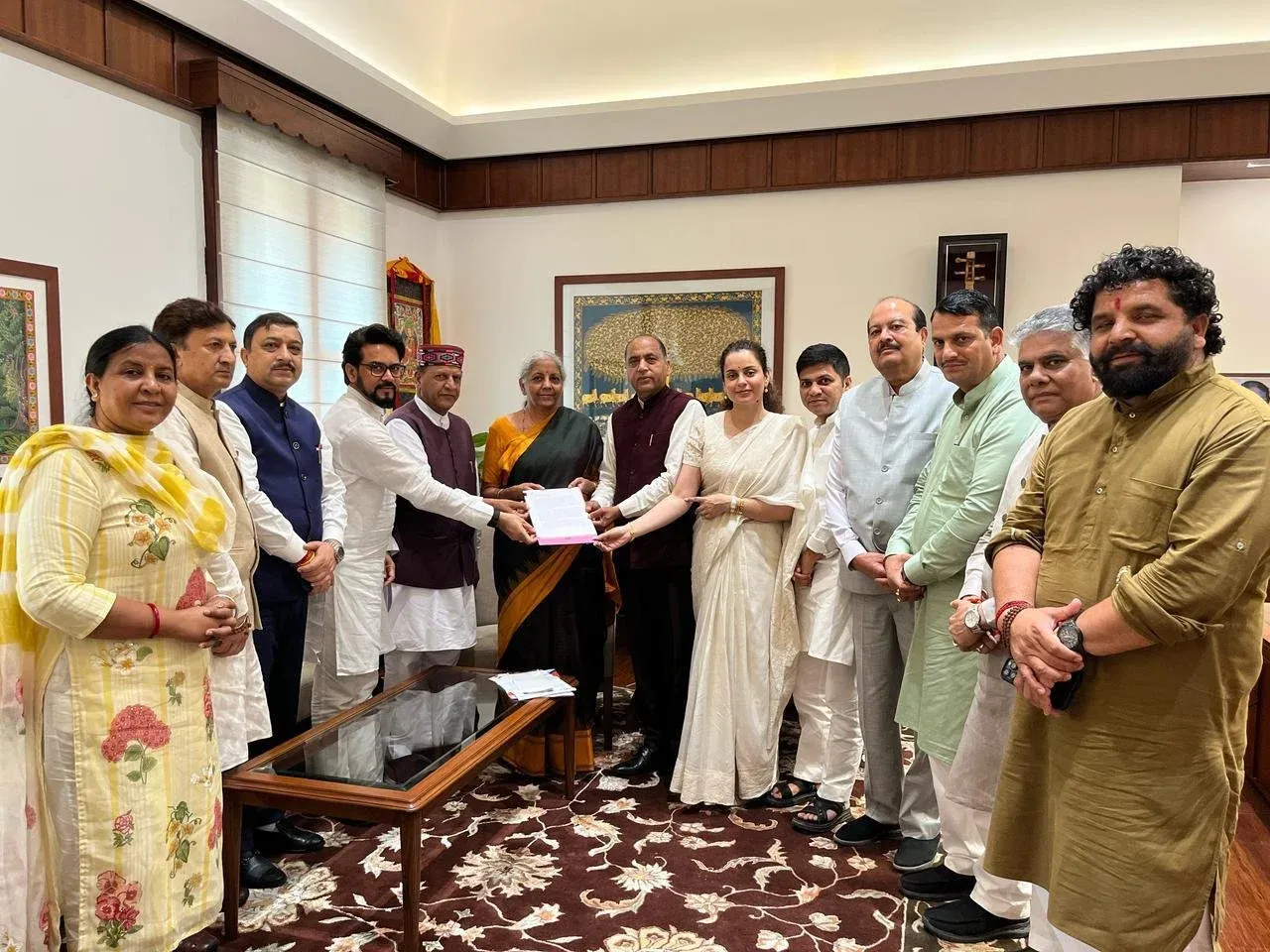 What Did Himachal Leaders Discuss with FM Sitharaman Regarding Post-Calamity Aid?