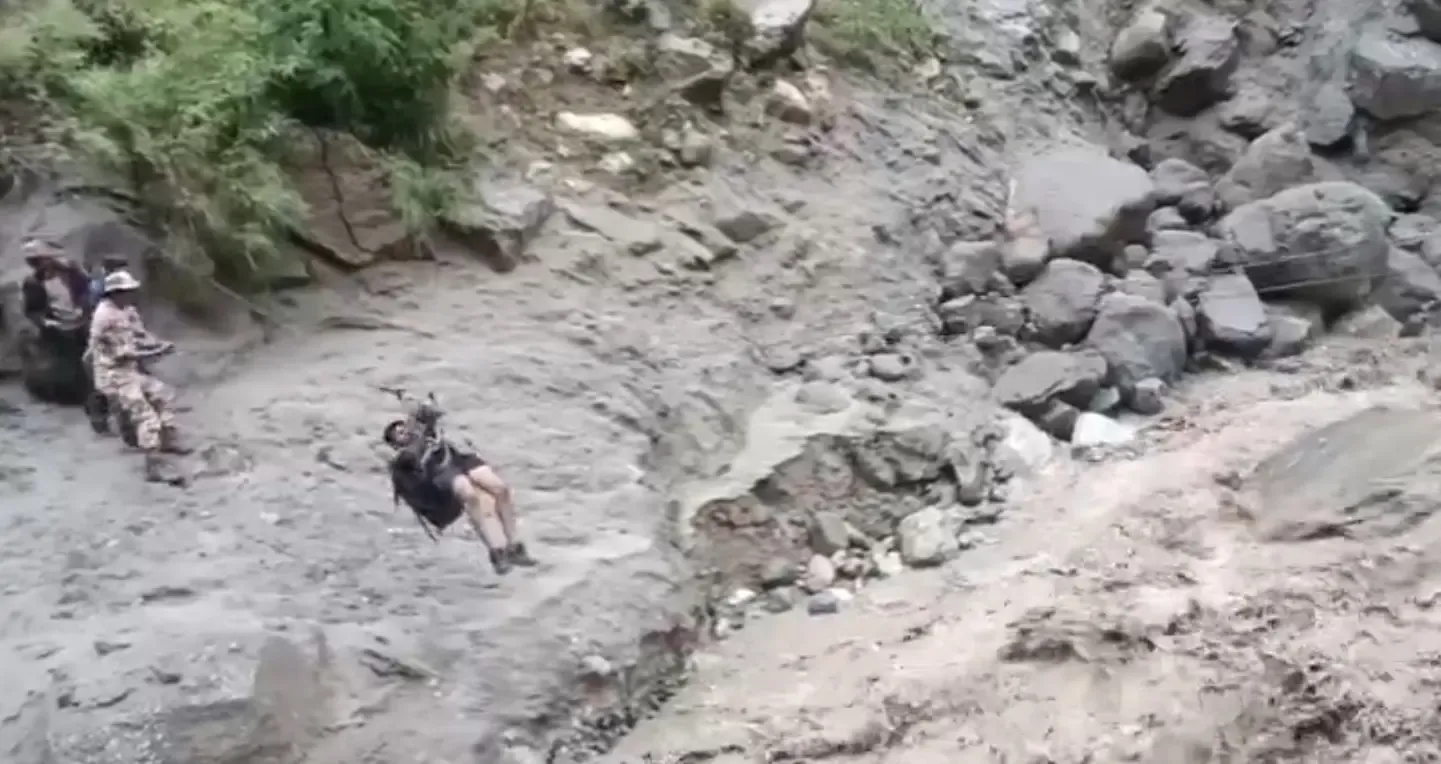 क्या हिमाचल प्रदेश के किन्नौर में आईटीबीपी और एनडीआरएफ ने 413 तीर्थयात्रियों को बचाया?