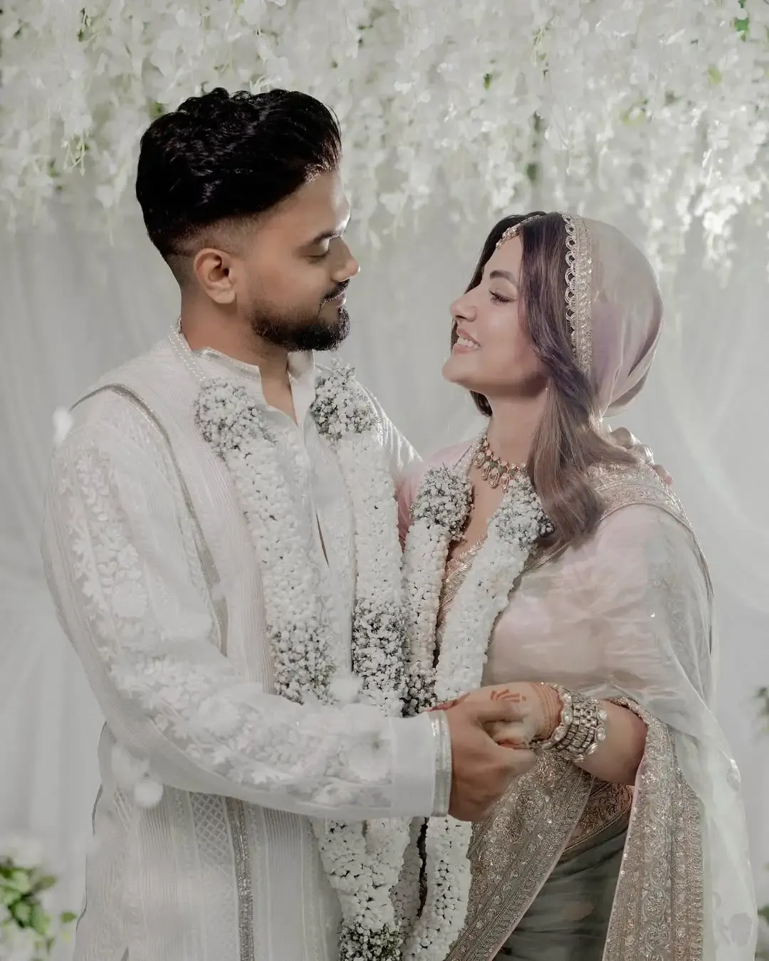 Did Hina Khan Just Marry Her Long-Time Partner Rocky Jaiswal?
