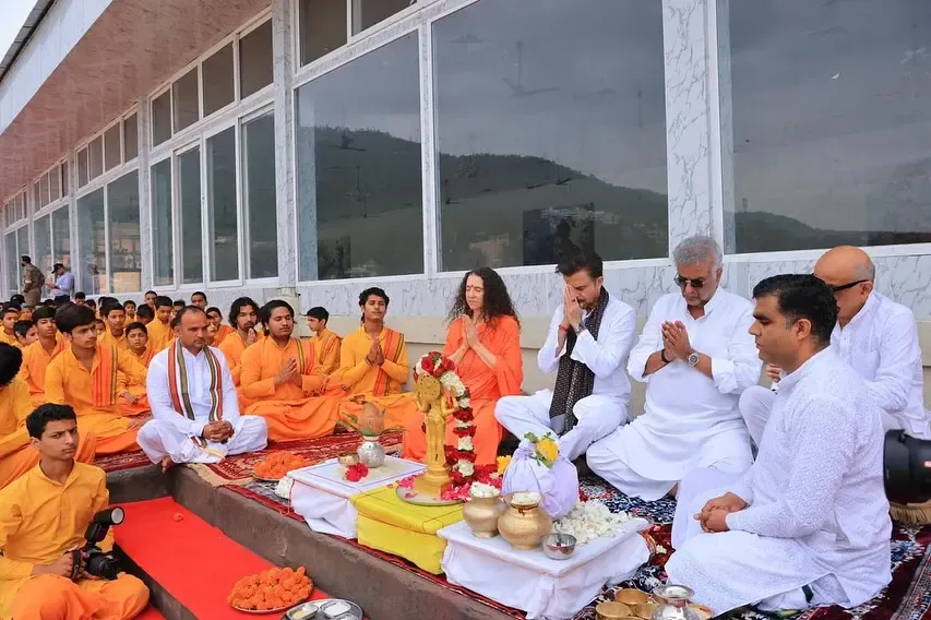 क्या अनिल कपूर ने अपनी मां की अस्थियां गंगा में विसर्जित की?