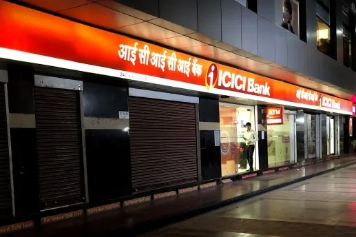 क्या बैंकों को मिनिमम बैलेंस तय करने का अधिकार है? आरबीआई गवर्नर का बयान