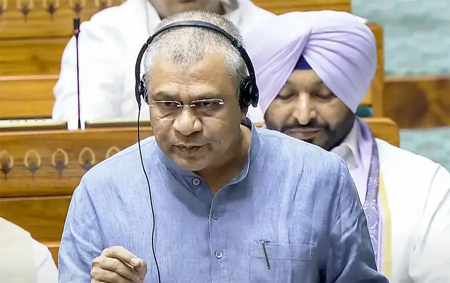 क्या अश्लील और असंवेदनशील सामग्री पर नकेल कसते हुए 43 ओटीटी प्लेटफॉर्म किए गए हैं ब्लॉक? : अश्विनी वैष्णव