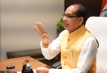 क्या केंद्र ने नकली और घटिया उर्वरक बेचने वालों के खिलाफ सख्त कार्रवाई करने को कहा?